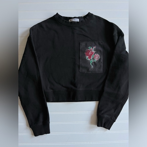 SAINTS X SINNERS Tops - SAINTS X SINNERS Rose Patch Sweatshirt - Size Medium